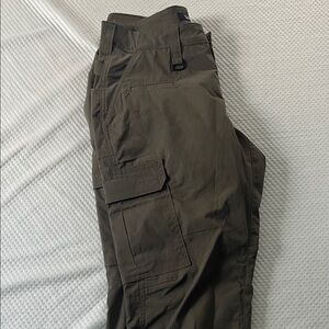 Men's 5.11 Cargo Pants in Olive Green